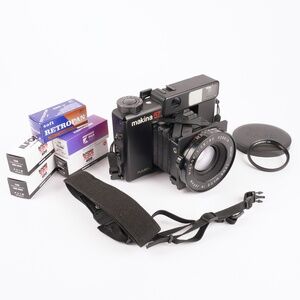 Plaubel Makina 67 medium format film camera EUC